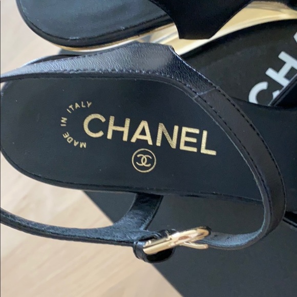 Chanel "Crystal Clear" Wedge Black Lambskin 38.5 - Picture 4 of 15